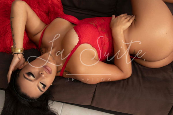 Escort in Valencia for oral sex, cum in mouth blowjob and deepthroat, in lingerie, Lorena